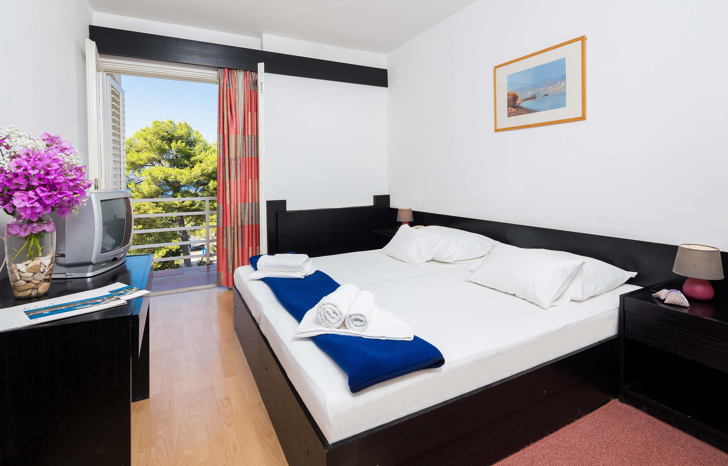 Hotel Hvar イェルサ エクステリア 写真